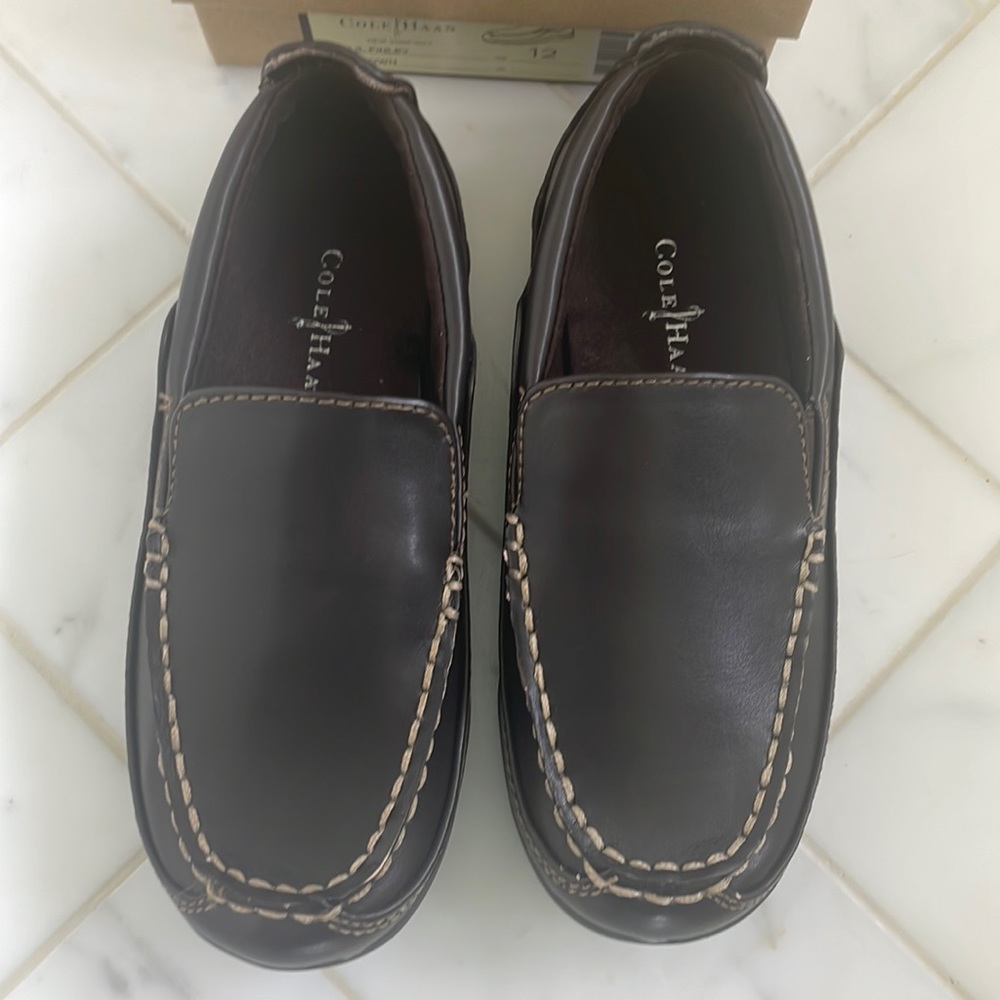 Brand new Cole Haan boy’s brown leather shoe - rubber sole - sz 12